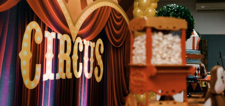 circus theme party