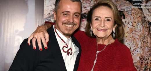 Ramon Nunes Mello e Lucinha Araújo na festa de pré-lançamento de livros sobre Cazuza